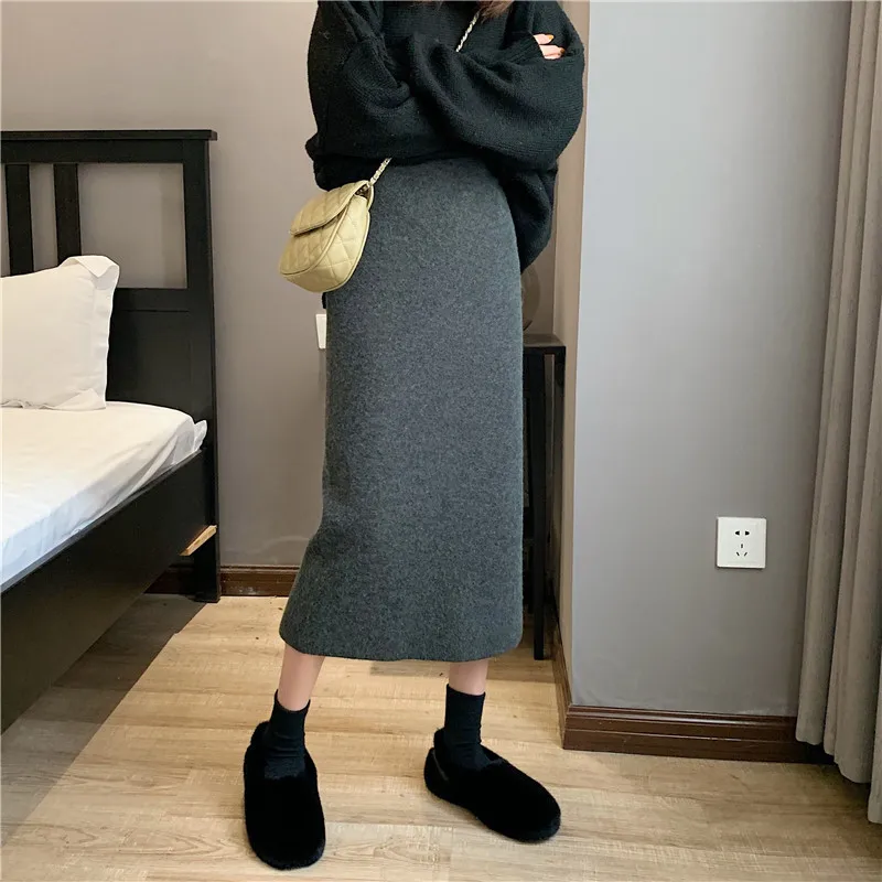 

2020 Autumn & Winter New Korean High Waist Elasticity Thin Split Retro Solid Color Women Knitted A-line Long Skirt Free Shipping