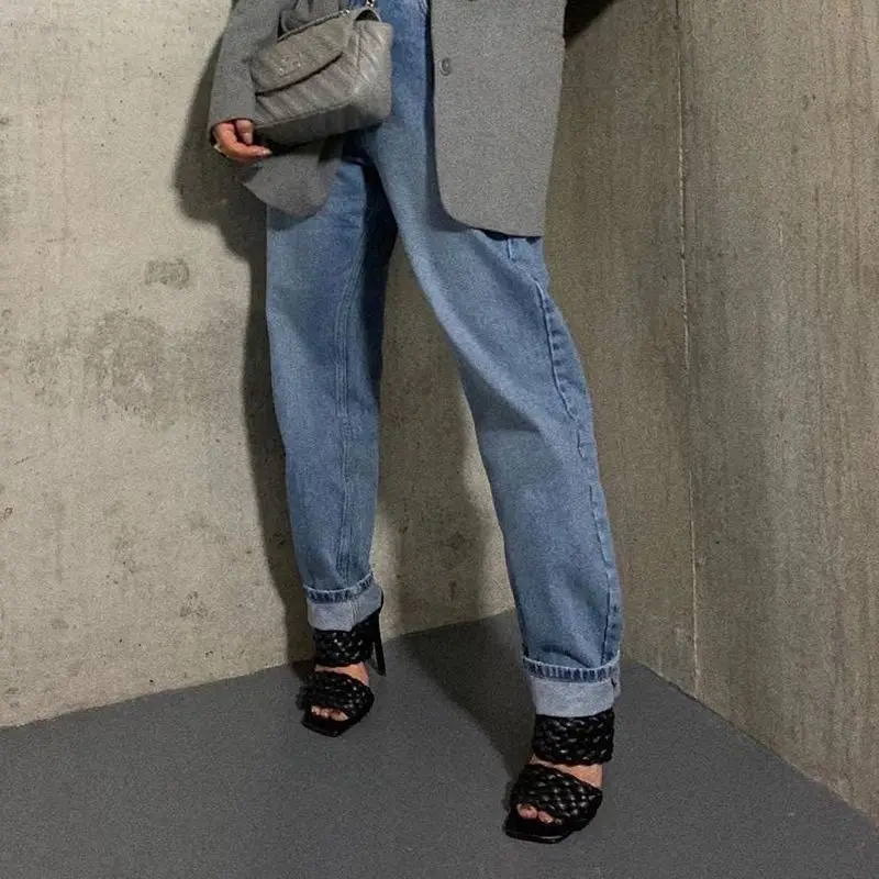 Босоножки женские кожаные на высоком каблуке модельные туфли без задника с