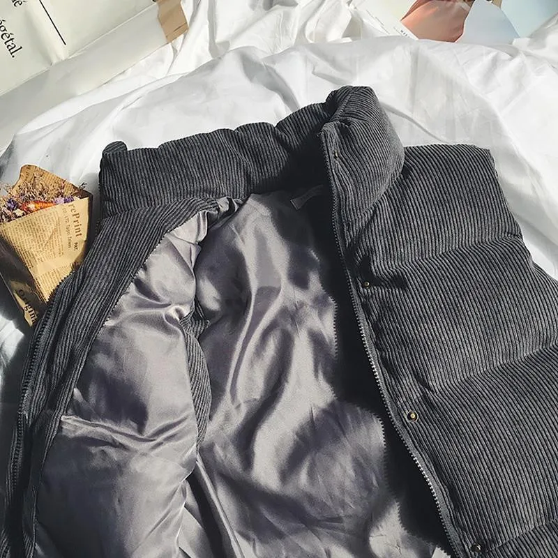 Жилет женский вельветовый без рукавов с воротником-стойкой | Женская одежда