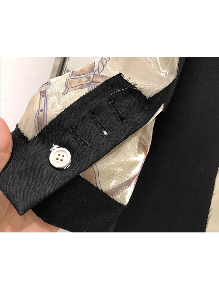 

Heavy craftsmanship, color contrast, retro printing, geometric patterns, double-breasted, loose suit jacket, ladies autumn