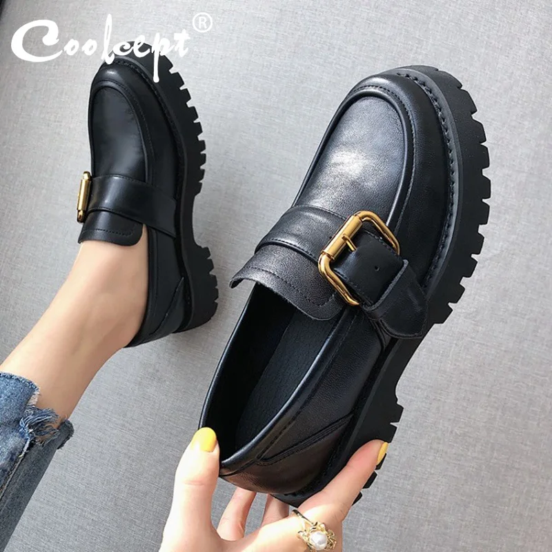 

Женские туфли Coolcept из натуральной кожи на плоской подошве с металлической пряжкой, стильная женская обувь, модная крутая повседневная женс...