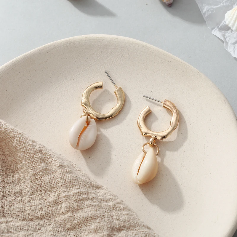 Корейские массивные серьги в форме буквы C из Золотого Металла модные уникальные