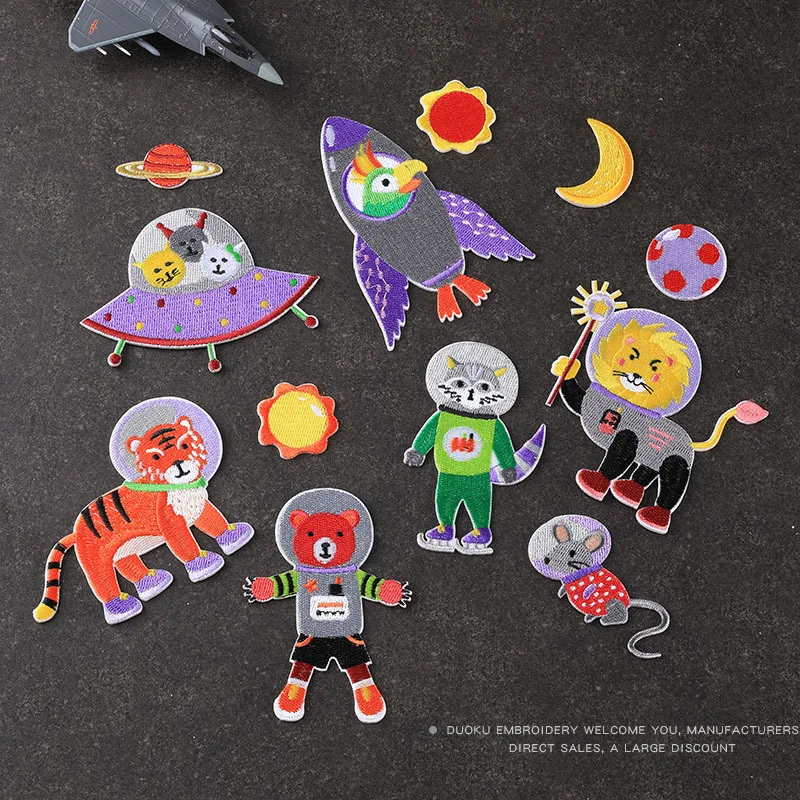 

Embroidery Label Self-adhesive Animal Planet Astronaut Patch Stickers Clothing Accessories Badge Heat Transfer Cloth Stickers