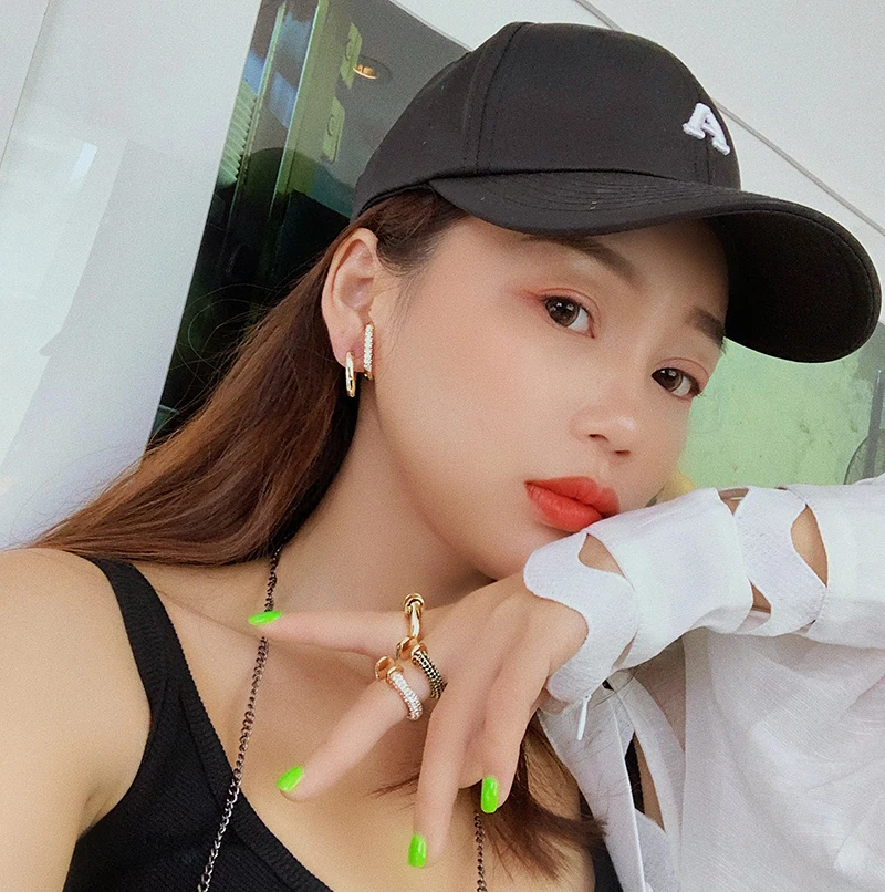 

HUANZHI 2020 New Texture s925 Pin 3 Pcs/Set Geometric Rhinestone Crystal Double Layer E Shape Stud Earrings for Women Girls