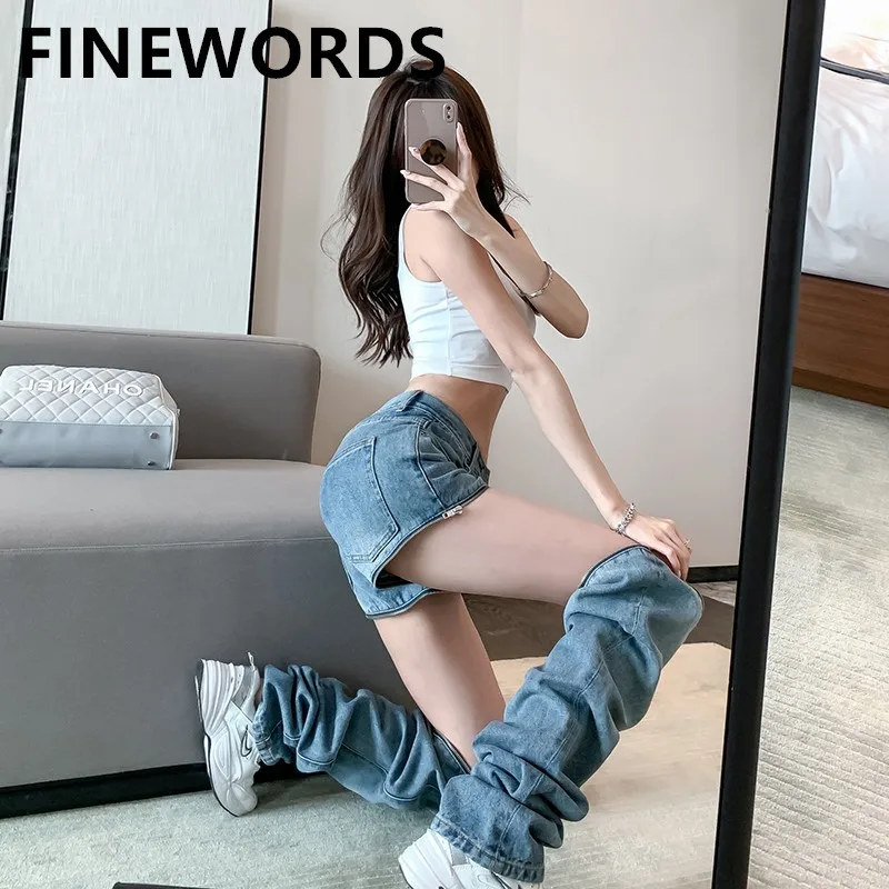 

Джинсы с высокой талией и широкими штанинами, в Корейском стиле