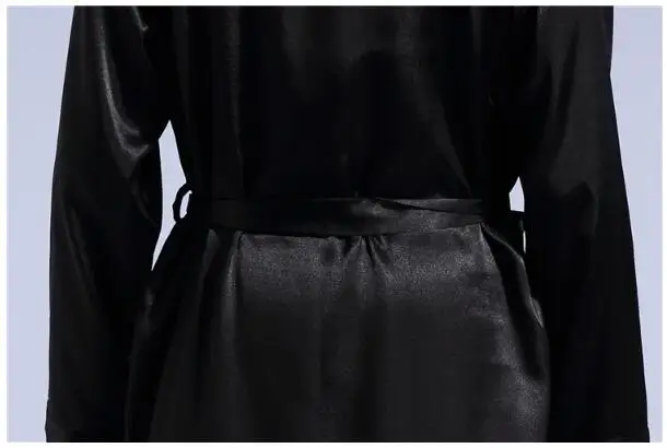 

new queen king robe men satin robe couple getting married kimono glitter gold bridal wedding party 2021 bride groom kimono robes