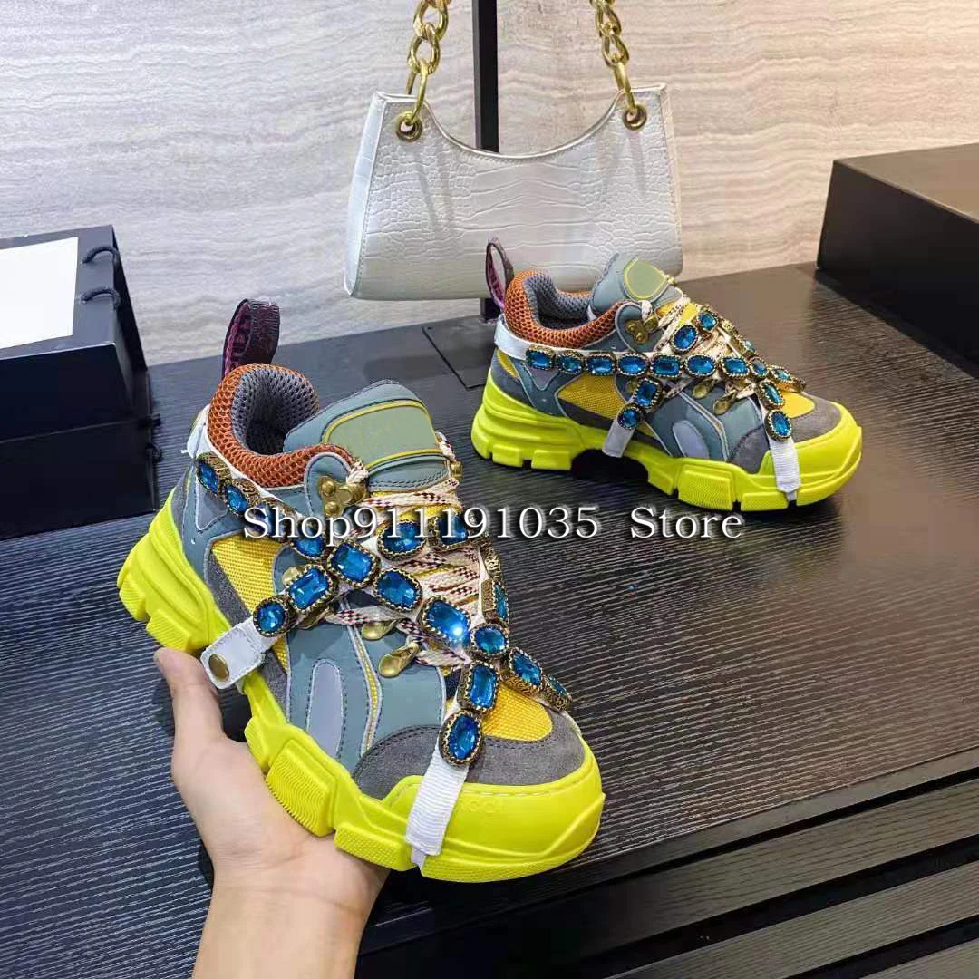 

Top-quality male and female couples, real cowhide handmade painted non-slip fashion sneakers 35-46 size