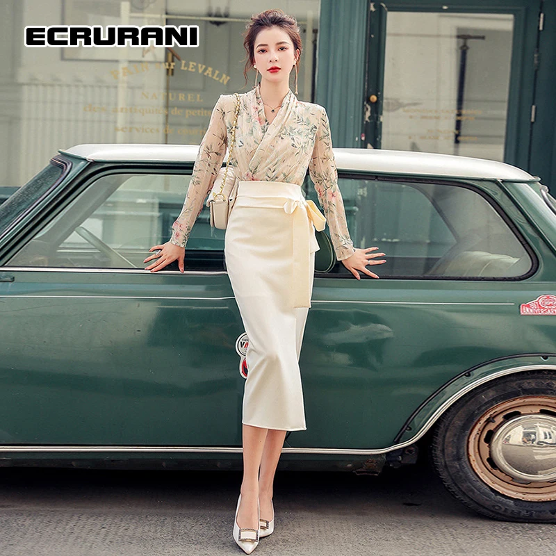 

ECRURANI Elegant Women's Skirt Suits V-neck Long Sleeve Floral Print Blouses High Waist Side Split Skirt Female 2021 Summer Suit