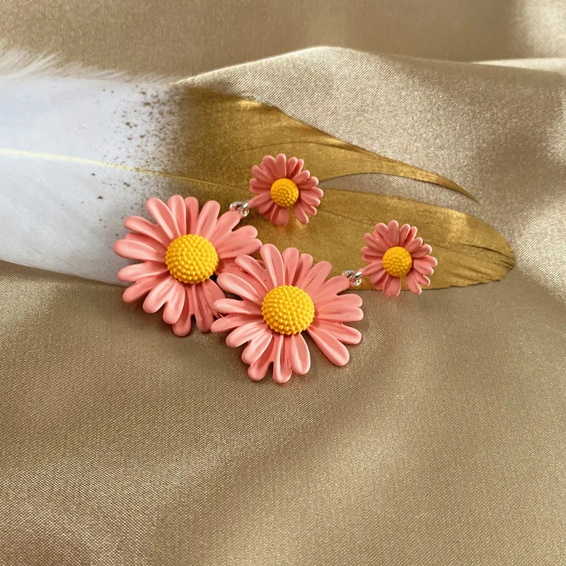 Серьги в форме цветка медные качестве базового материала розовые серьги