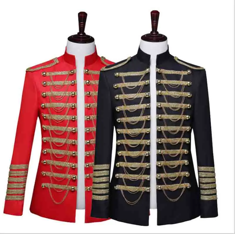 Мужской костюм в стиле стимпанк принца милитари с красной курткой и бахромой