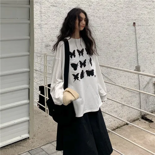 Простая повседневная универсальная свободная модная базовая одежда с бабочками