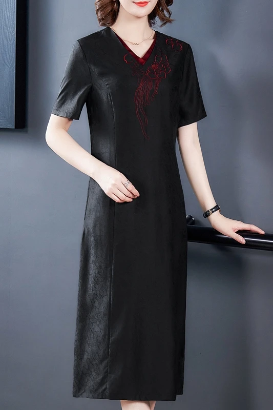 

COIGARSAM Women Long Dress Spring Summer 2021 New Office Lady Silk Loose Short Sleeve Embroidery V-Neck Black Dresses Traf Robe