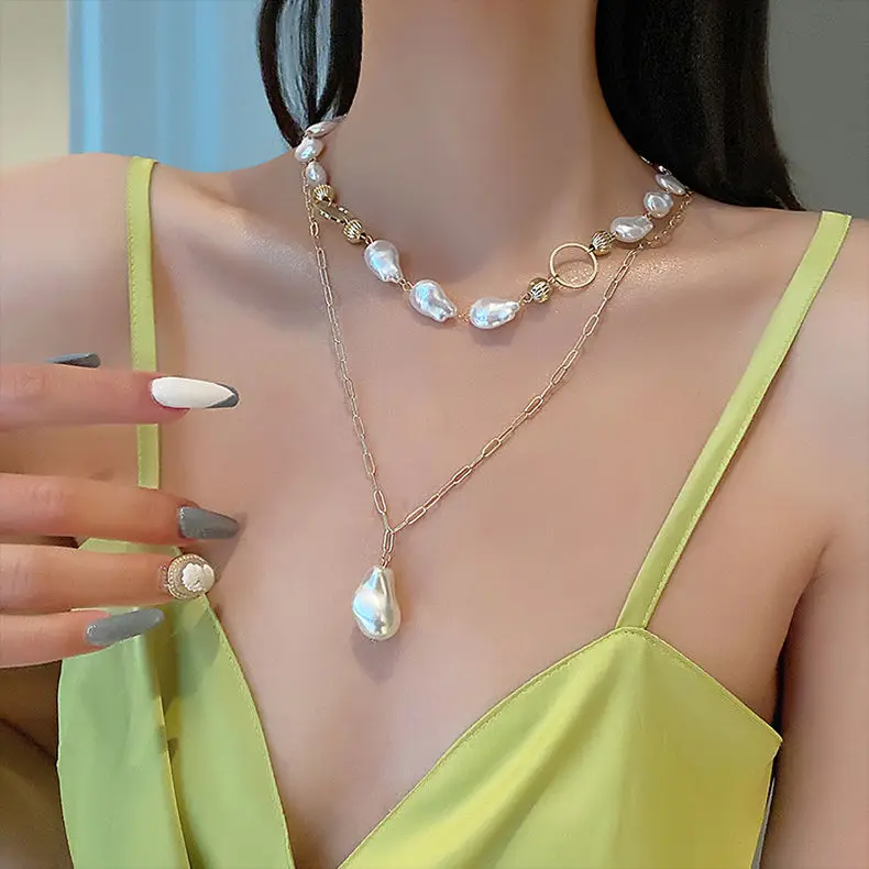 

Women Vintage Irregular Pearl Choker Zinc Alloy Chain Necklace Girls Cute Jewelry
