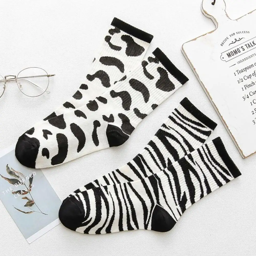 Новая мода бык носки с узором Tide унисекс Харадзюку Скейтбординг Черный Белый хоп