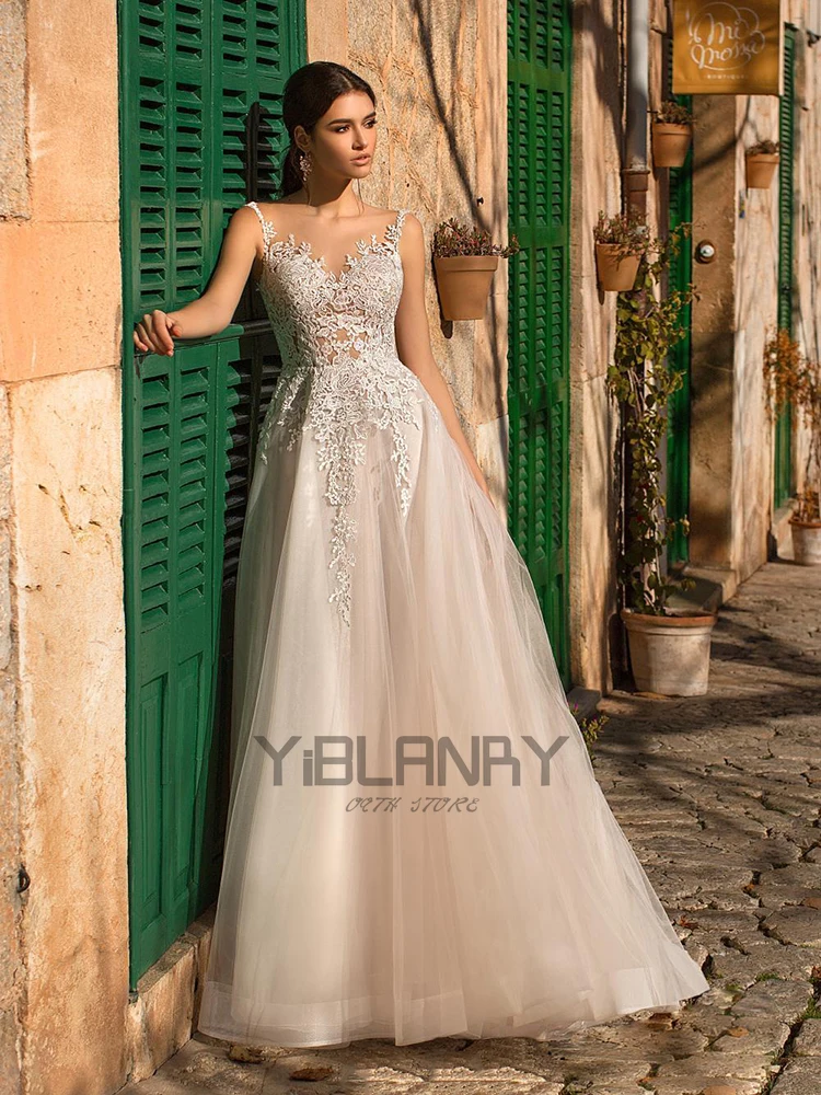 

YILIBER Lace wedding dress tube top v-neck simple retro bridal dresses 3d flower buttons embroidery applique fluffy skirt