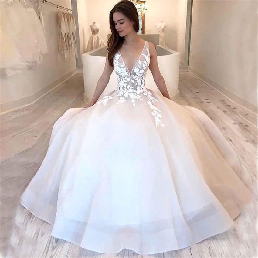 

Deep V-neck Wedding Dresses Illusion Bodice Appliques Simple Full Length Bridal Dress Backless Long Robe De Mariee Custom 2020