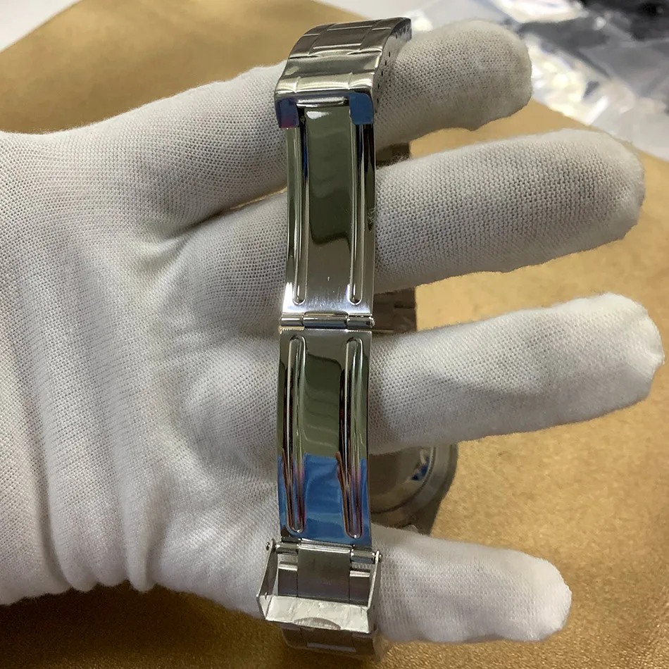 

Vintage Watch 1960 Automatic Men's 39.5mm Japanese NH35 Movement Acrylic SemicircularLuminous Hand Stainless Steel Case