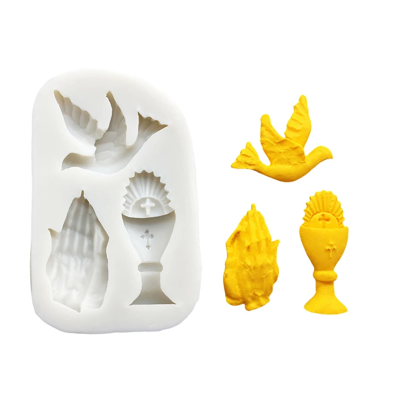 

Силиконовая поделка в виде голубя