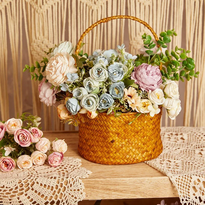 

1 Bunch Of Artificial Roses Silk Cloth Fake Flowers Wedding Banquet Home Decoration Dining Table Flower Wreath DIY scrapbook
