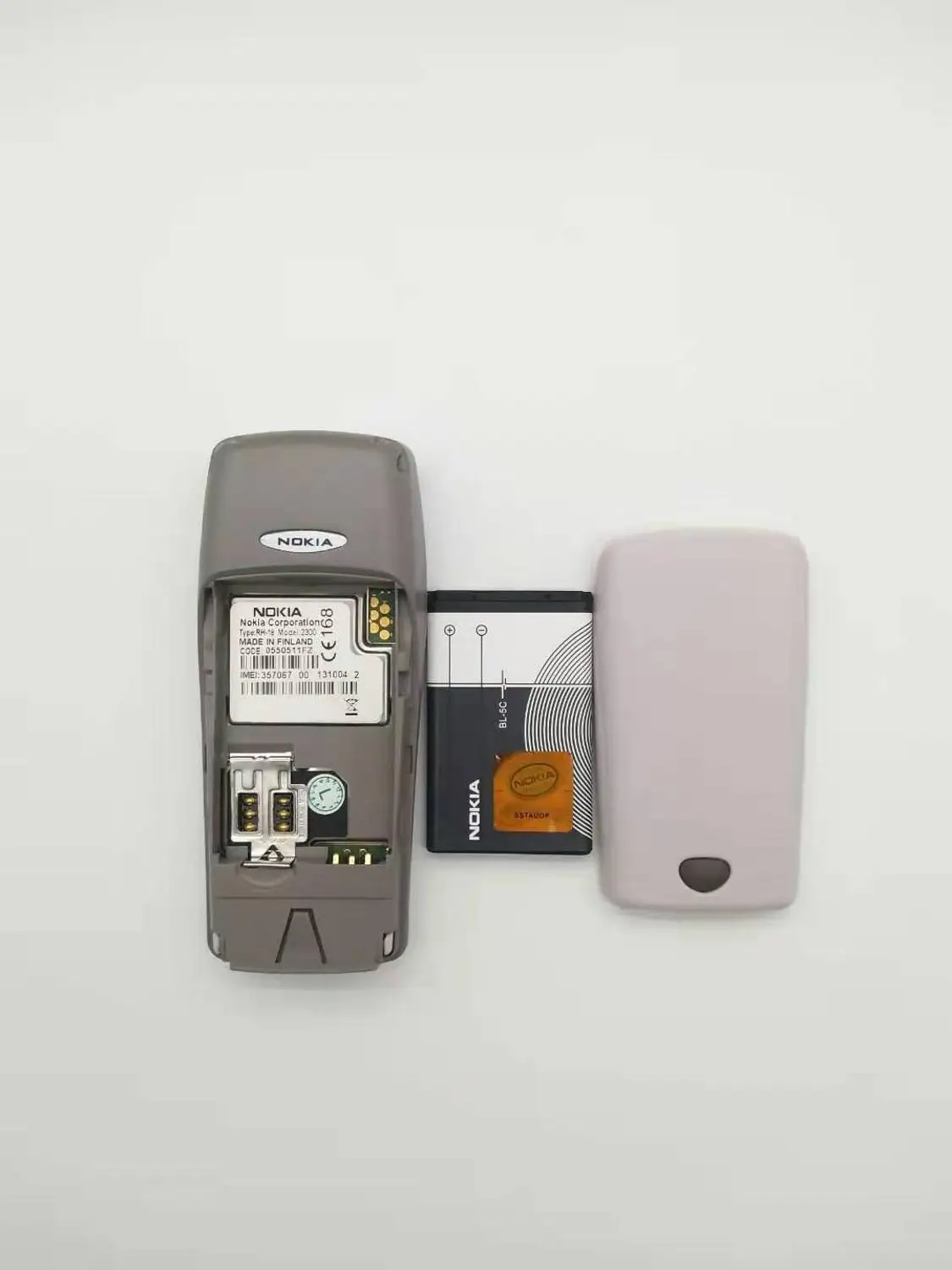 Nokia 2300 отремонтированы в Мои желания оригинальный мобильный телефон