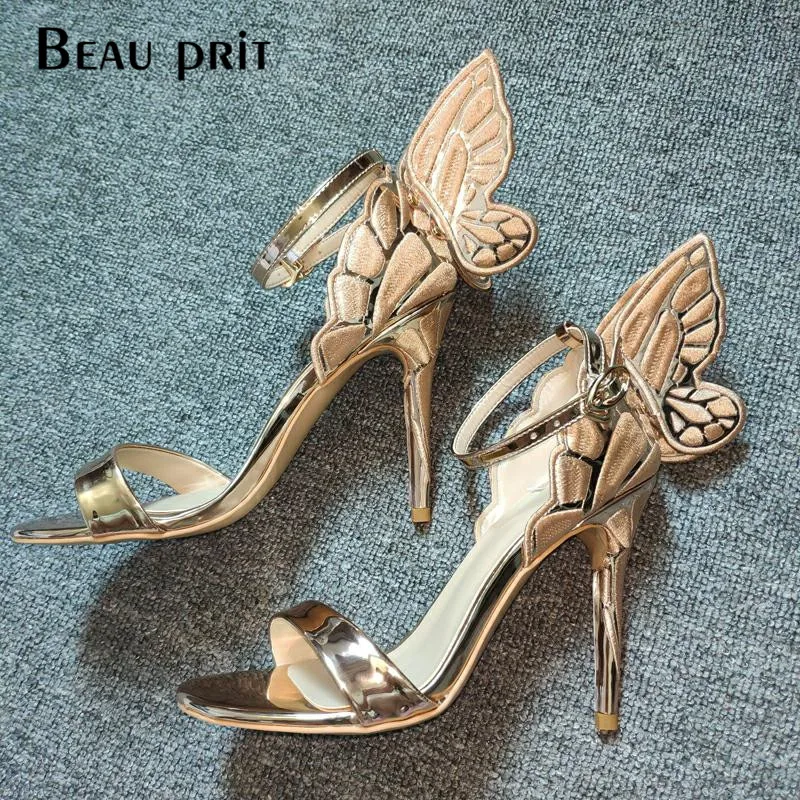 Женские босоножки на высоком каблуке с золотой вышивкой и бабочкой Роскошная