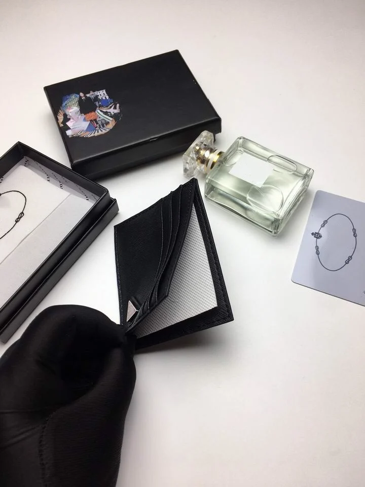 

Luxury brand hot cross leather card bag imported fine workmanship men's card wallet