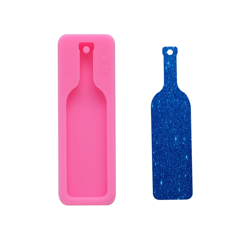 

DIY Wine Bottle Keychain Pendant Mold, Chocolate Fudge Silicone Mold, Mirror Epoxy Jewelry Pendant Making Tool Resin Mold8*2.7cm