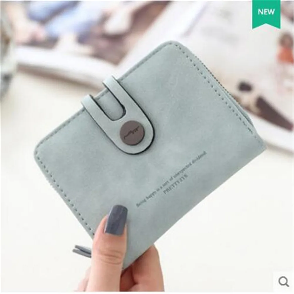 

2019 New Korean Version Of The Buckle Short Wallet Multifunction Small Wallet Coin Purse