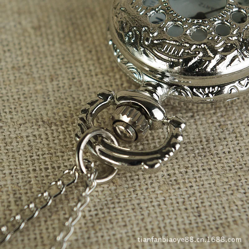 Новые маленькие Серебристые круглые карманные часы в дворцовом стиле Модные