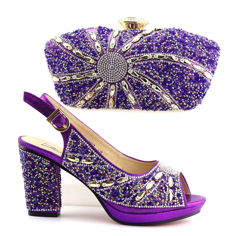 Новейшая модель Модные летние Украшенные Стразы Обувь на низком каблуке и сумка