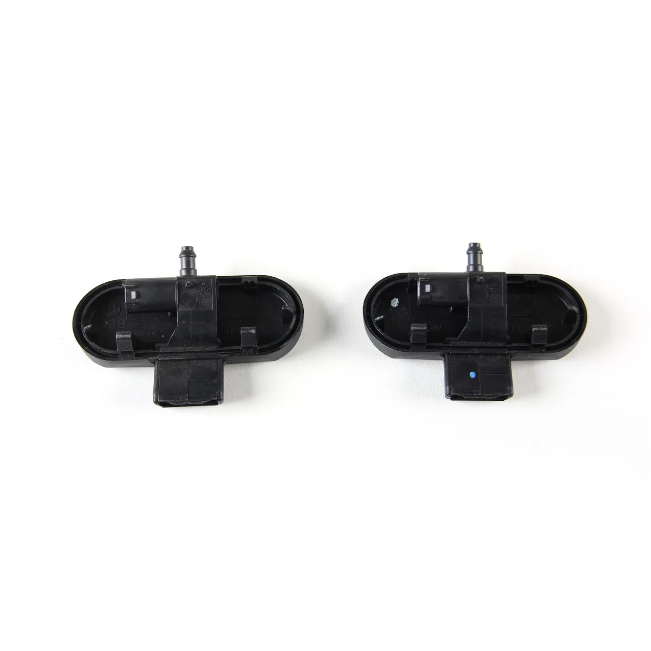 2 шт. Омыватель переднего лобового стекла сопла с подогревом водяные форсунки для