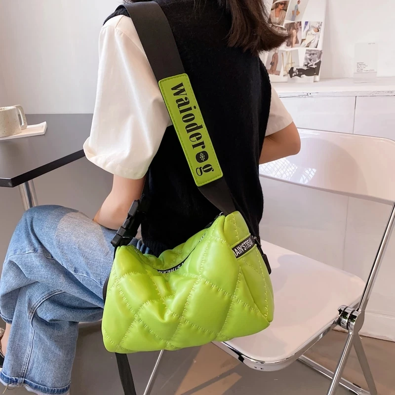 

Fashion Brand Design Casual Crossbody Bags Women Anti-Theft Zipper Pu Leather Lady Trend Pillow Bag Large Capacity Shoulder Bag