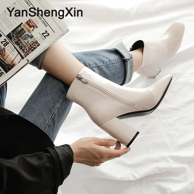 YANSHENGXIN/Женская обувь; женские ботинки; ботильоны из кожзаменителя на не сужающемся книзу массивном каблуке; женская обувь; осенне-зимние ботинки; 2 цвета; женские ботинки