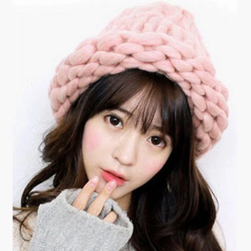 

1Pcs Fashion Wool Knitted Winter Women's Hat Thick Warm Outdoor Casual Beanie Hat Beads Solid Color Thick Warm Pom Poms Hats