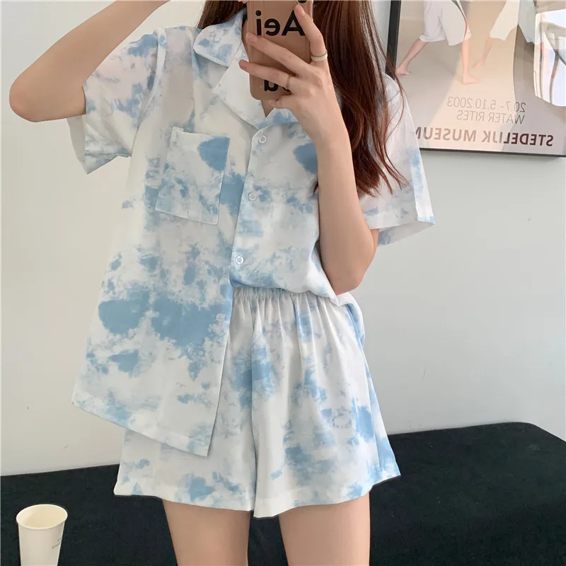 

Short sleeved shorts suit female Lapel Korean sweet student home clothes comfortable and loose Sleep wear Blue white pink suit