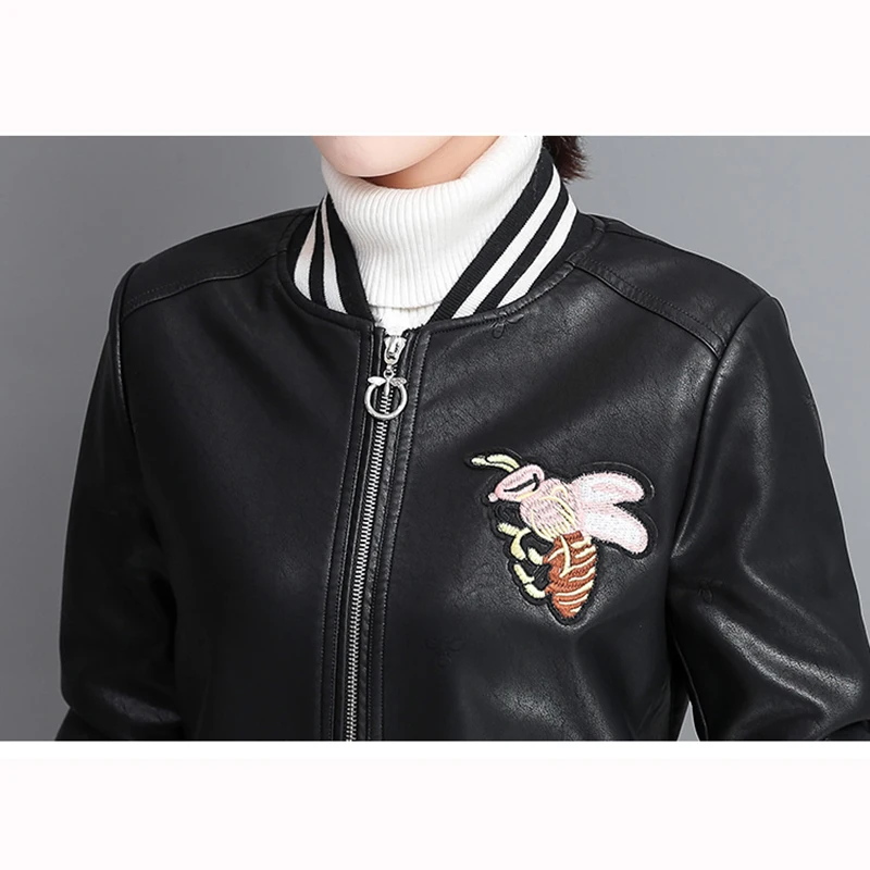 New Sheep Leather Baseball Jacket Women Autumn Winter 2022 Fashion Warm Thick Double-faced Fur Lamb Cashmere Liner Leather Coat