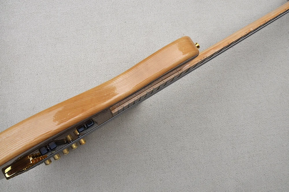 6-струнная электрическая бас-гитара из натурального дерева с золотой фурнитурой