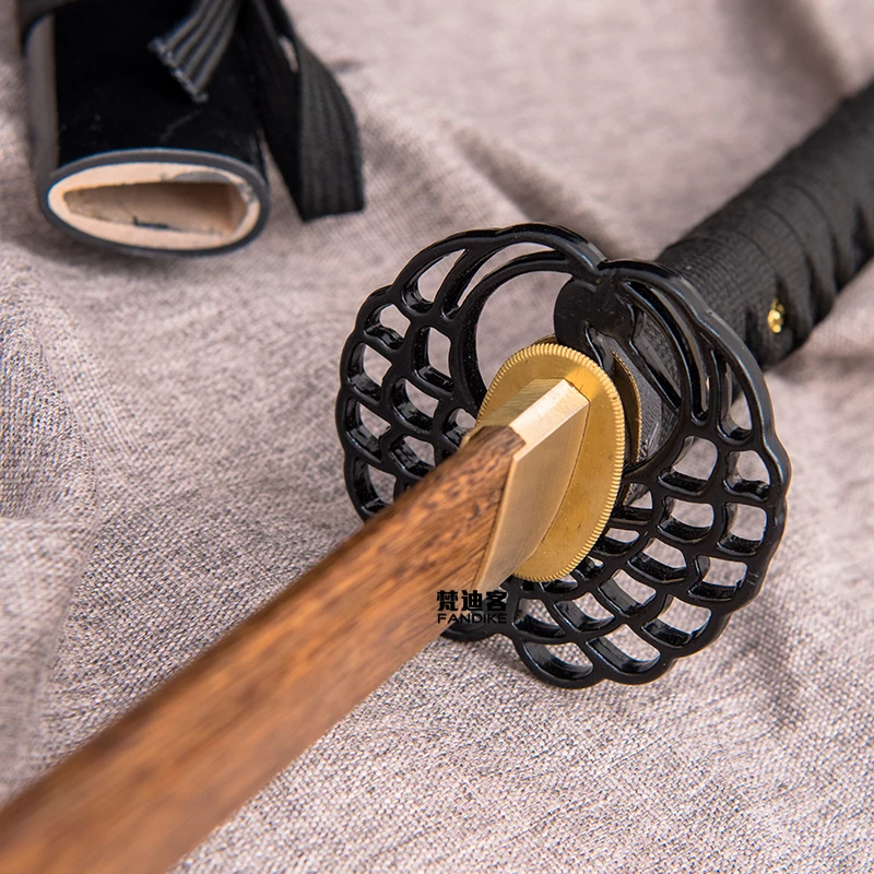 Японский самурайский сабвуфер боевой меч твердый для обучения - Цена: 7234.92