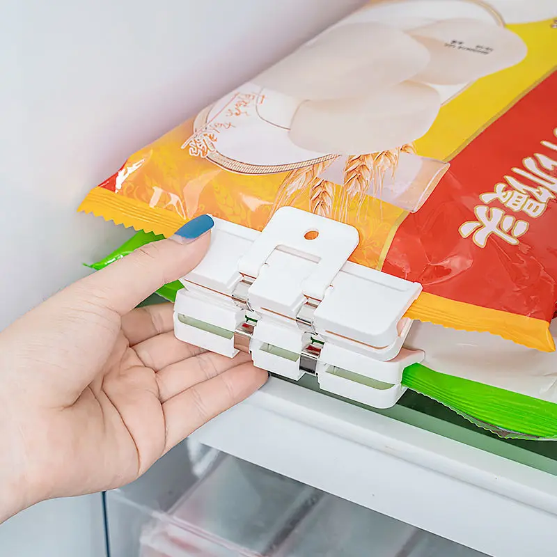 

2pcs Portable Kitchen Storage Food Snack Seal Sealing Bag Clips Sealer Clamp With Hanging Hole Tool Kitchen Accessories