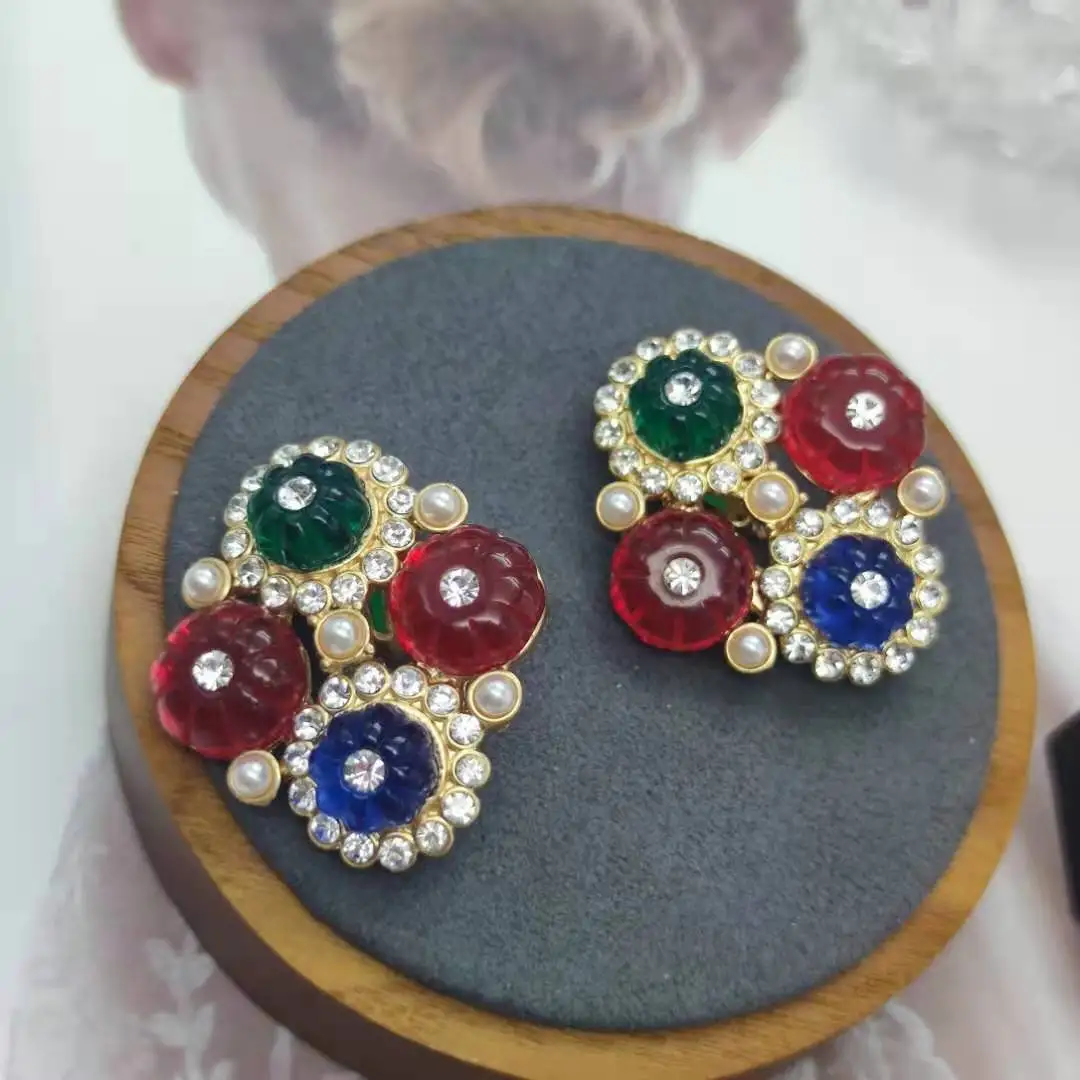 

Vintage fashion inlaid crystal gemstone pearl ladies earrings