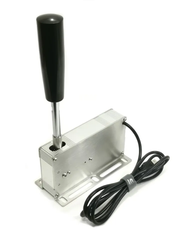 Боковая часть ПК имитирует файл последовательности гоночной игры и