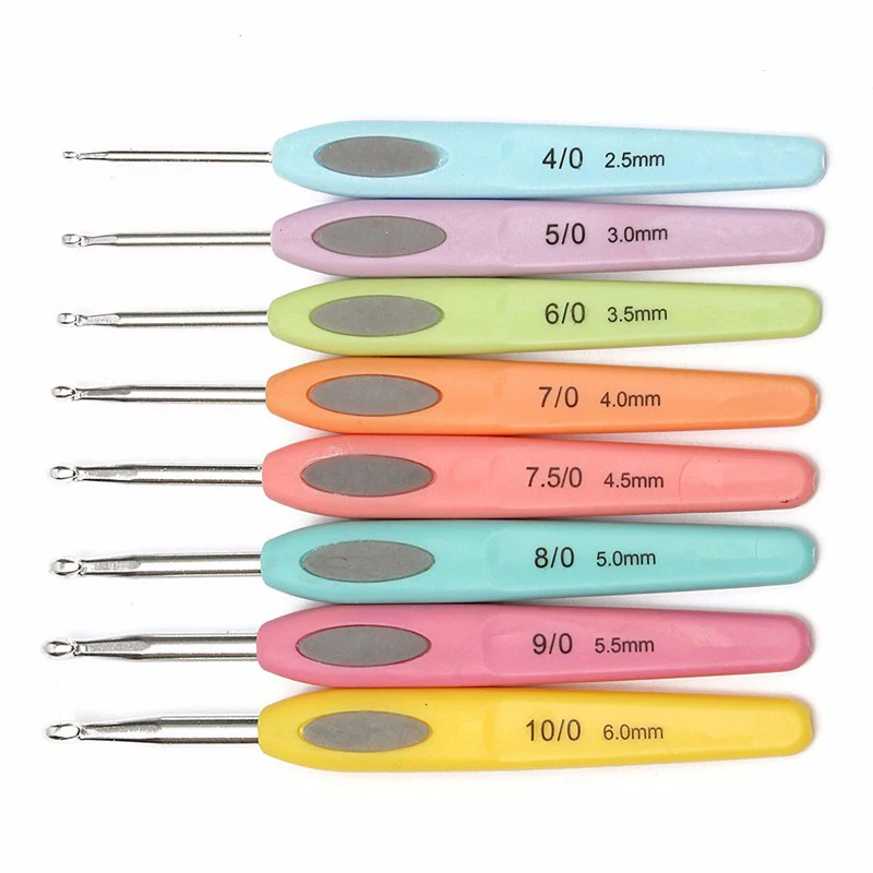 

8Pcs Crochet Needles 2.5-6mm Rubber Handle Hooks Knitting Set Kit Accessories