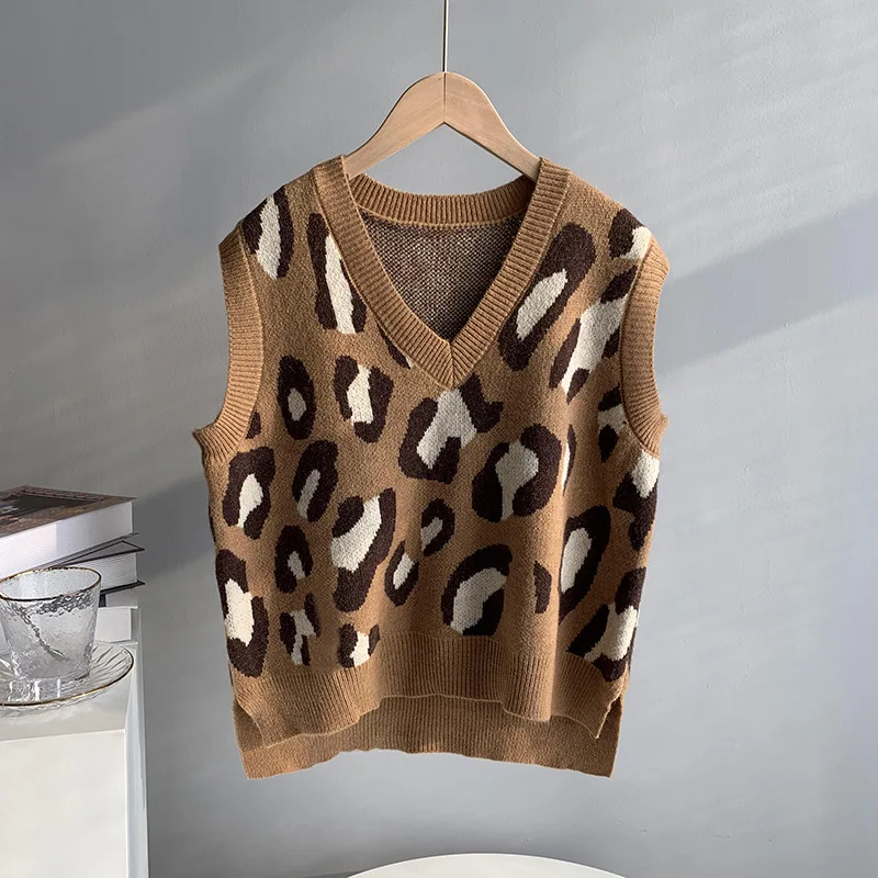 

Leopard Print V-neck Sleeveless Vest Women's 2020 Autumn And Winter Outer Wear Knitted Loose Short Casual Vest