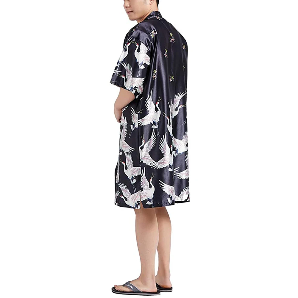 

2021 New Men Japanese Kimono Coat Vintage Printed Loose Cardigan Outwear Long Bathrobe Cosplay Shirt Japanese Coat Casual 6XL