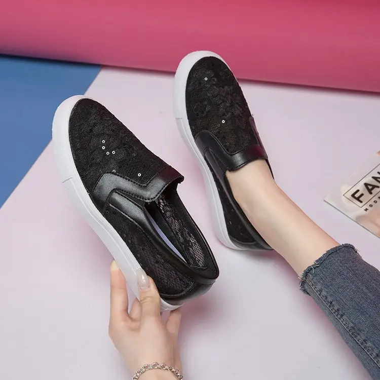 

Большие размеры белые туфли 2021 летняя дышащая парусиновая обувь; Лоферы на плоской подошве расшитые блестками кроссовки для женщин; Больши...