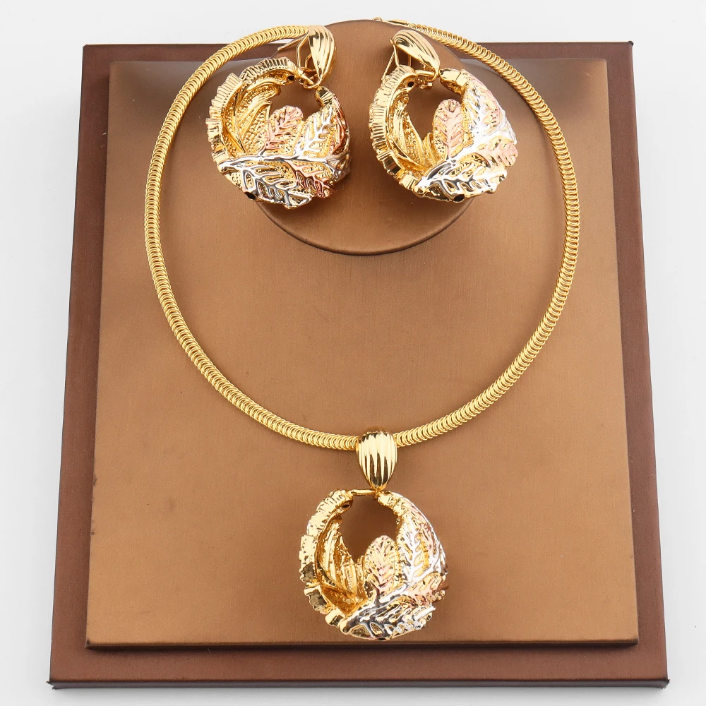 

Fashion Jewelry Sets Women Gold Plated Drop Earrings and Pendant Set Luxury Quality Copper African Jewelry Wedding Party Gift