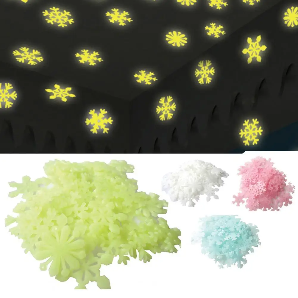 

1 Pack/50 Pcs Snowflakes Sticker 3D Luminous Plastic Christmas Snowflakes Sticker Glow in The Dark Stars Luminous for Bedroom