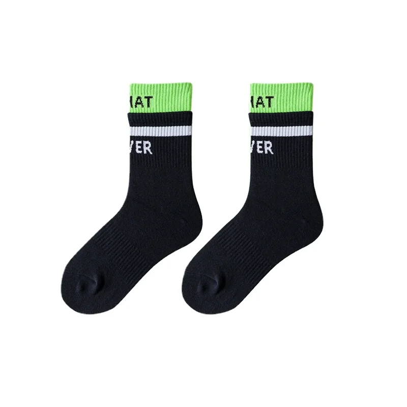 

Men's winter retro letter tube socks INS double-layer college style casual sports cotton socks