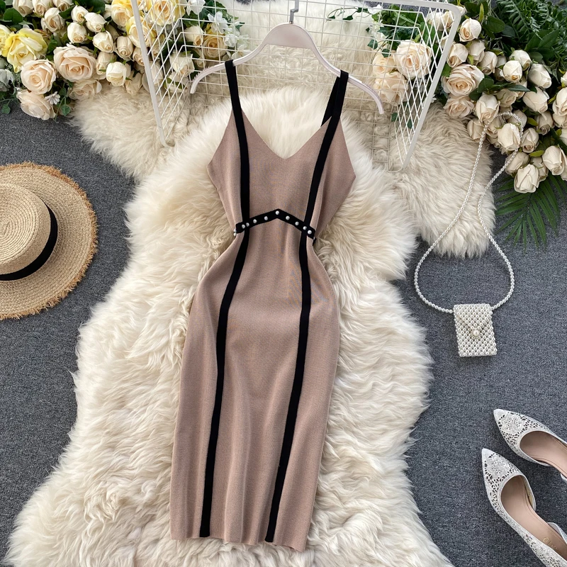 

Contrast Color Patchwork Knitted Dresses Women Slim Sleeveless Office Lady OL Dress Shoulder Off Y2K Vestidos Streetwear D087