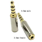 2,5 мм Женский до 3,5 мм Мужской 4-контактный стерео аудиоконнектор